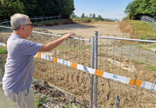 En marcha as obras da primeira fase da vía que enlazará a rotonda do polígono de Bértoa coa da estrada de Razo